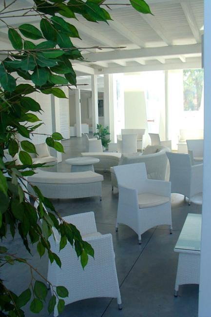 Hotel La Terrazza Барлета Екстериор снимка