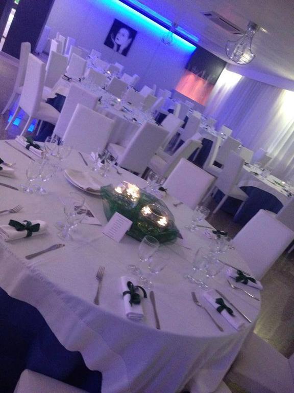 Hotel La Terrazza Барлета Екстериор снимка