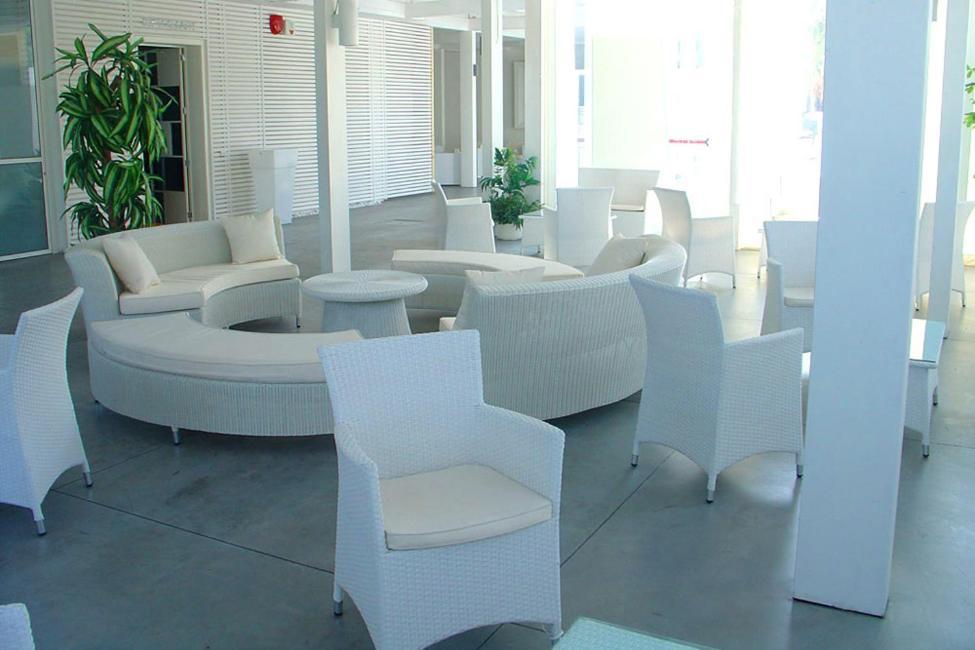Hotel La Terrazza Барлета Екстериор снимка
