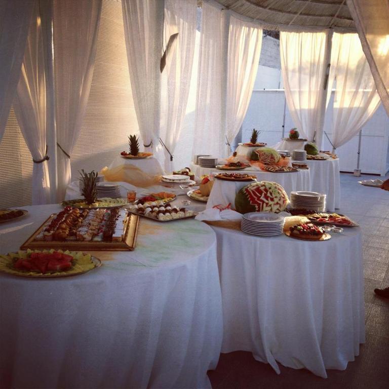 Hotel La Terrazza Барлета Екстериор снимка