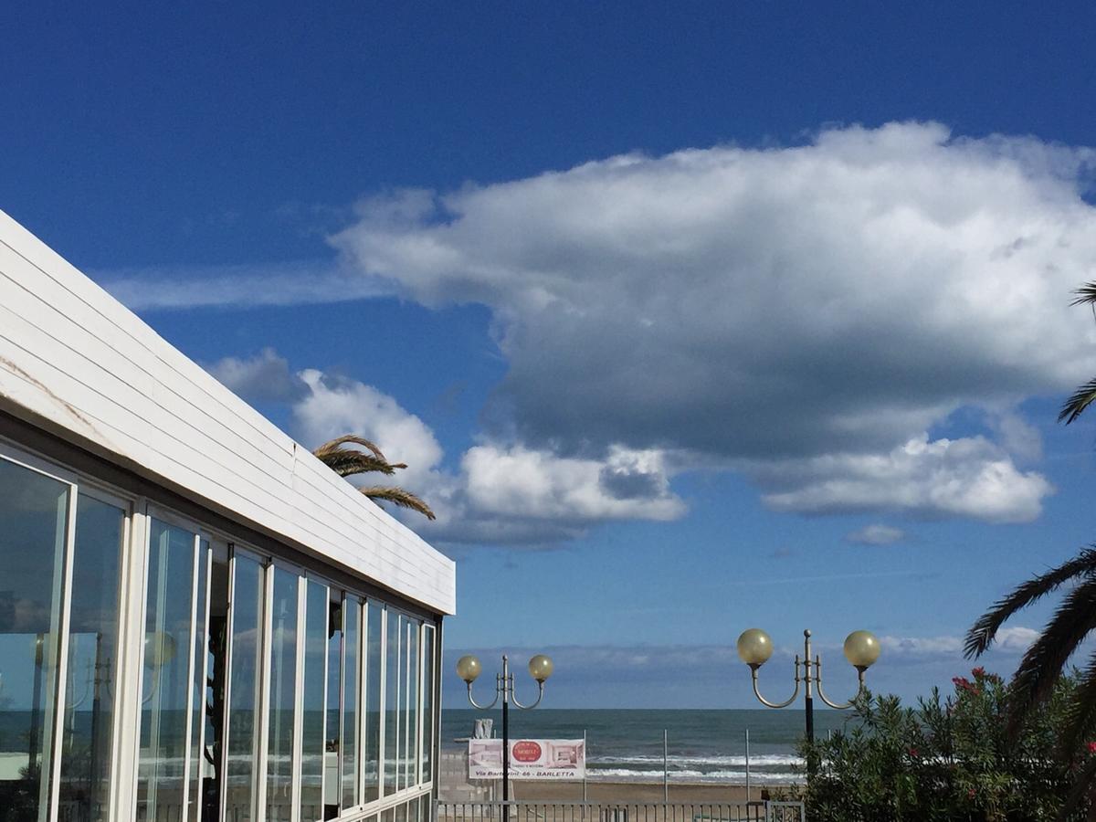 Hotel La Terrazza Барлета Екстериор снимка